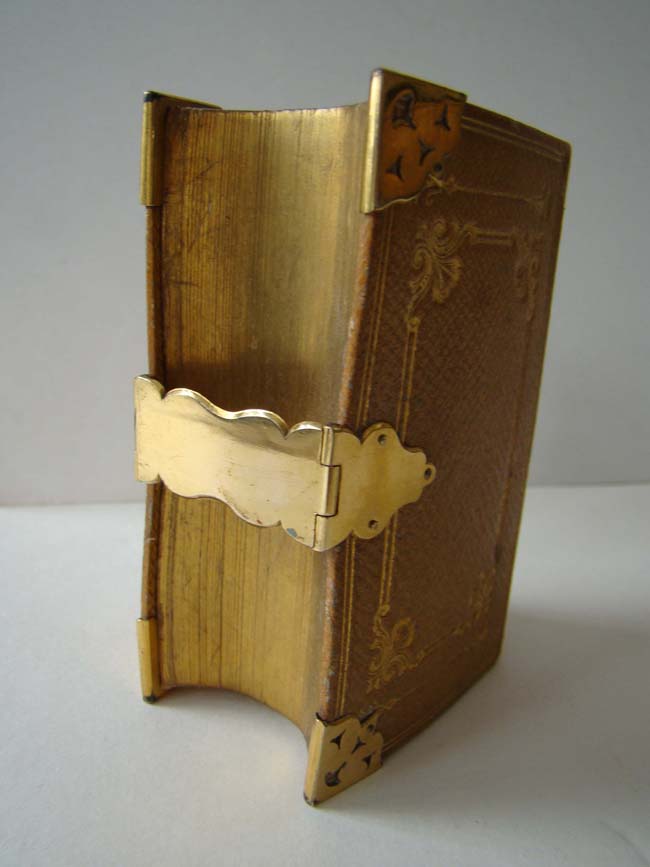 A pocket sized Book of Common Prayer published in Oxford in 1840 — image 3